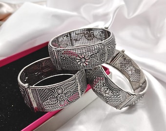 酸化シルバーのカフバングルセット：調節可能なインディアンジュエリー