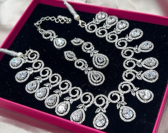 Silver CZ Indian Bridal Jewelry Set: Necklace, Earrings, Mangtikka