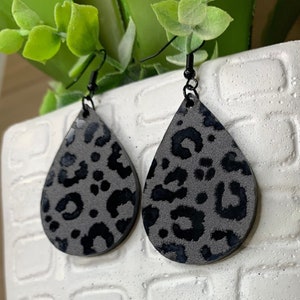 Leopard Print Earrings | Jaguar Earrings | Cheetah Print Earrings | Teardrop Earrings | Black Acrylic Earrings| Jacksonville Jaguars