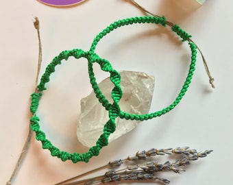 Leaf Green Hemp Bracelet (Adjustable)