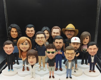 Personalized Bobblehead Figurines: Ideal for Dad, Best Friends, Weddings, Birthday & Anniversary Gifts