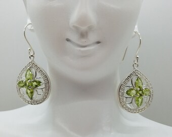 Peridot Dangle Earrings in 925 Sterling Silver - 5 stones resemble 4-leaf clover - Unique Design - Stunning Color - Handmade - Gift for Her