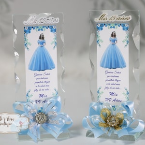 FREE SHIPPING!!! 12 pcs Quinceañera Souvenirs, Quinceañera Souvenirs, Memories of Quince Years, Memoirs for Quinceañeras, Beautiful Favors