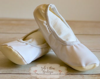 FAST SHIPPING!! Ballet Shoes Toddler, White Ballet Shoes, Ballerina Shoes, Leather Toddler Shoes, Flower Girl Shoes, Ballet Flats