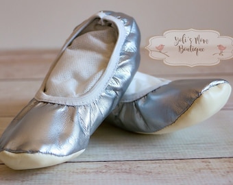 FAST SHIPPING!! Ballet Shoes Toddler, Silver Ballet Shoes, Ballerina Shoes, Leather Toddler Shoes, Flower Girl Shoes, Ballet Flats