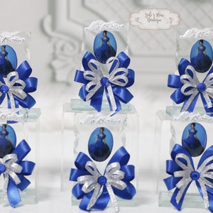 FREE SHIPPING!!! 12 Pcs Quinceañera Souvenirs in Spanish, Quinceañera Memoirs for All Themes, Souvenirs and Favors for Quinceañeras