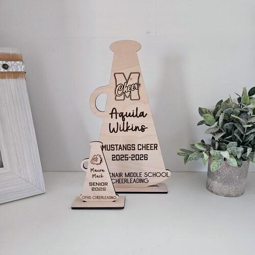 Cadeau Cheer personnalisé, Porte-voix Cheer personnalisé, Cadeau Cheerleading pour seniors 2026 Cheerleading, Football Cheerleading, Cheer personnalisé