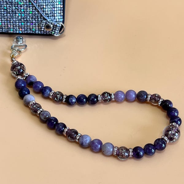 Correa de muñeca para teléfono con amatista, cuentas de luciérnaga que brillan en la oscuridad + dije de pulsera para celular con cuentas de cristal natural