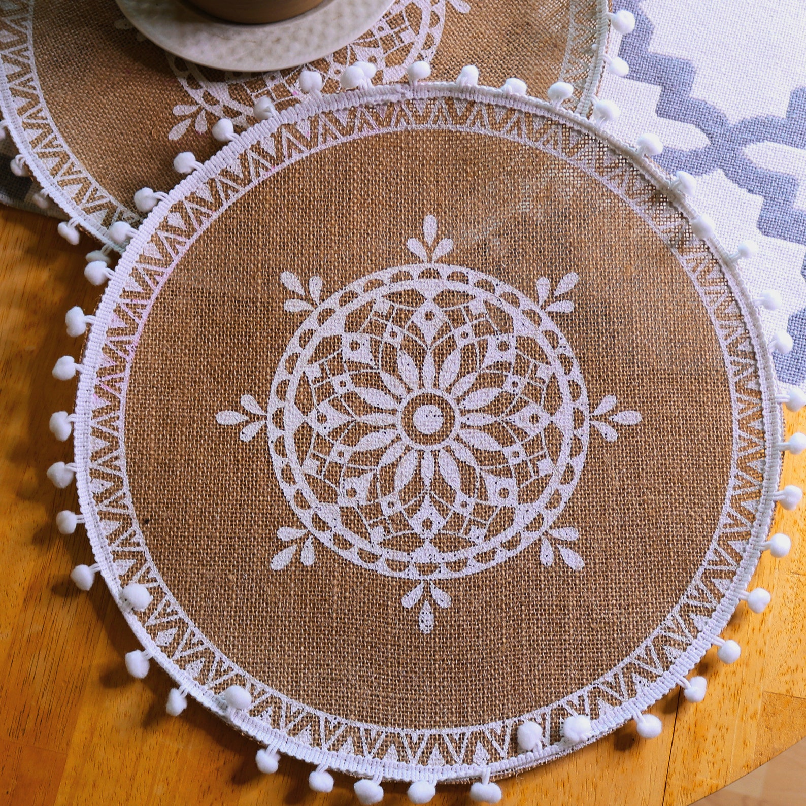 Set of 4 Round Table Mats 15 Round Burlap Placemats Etsy