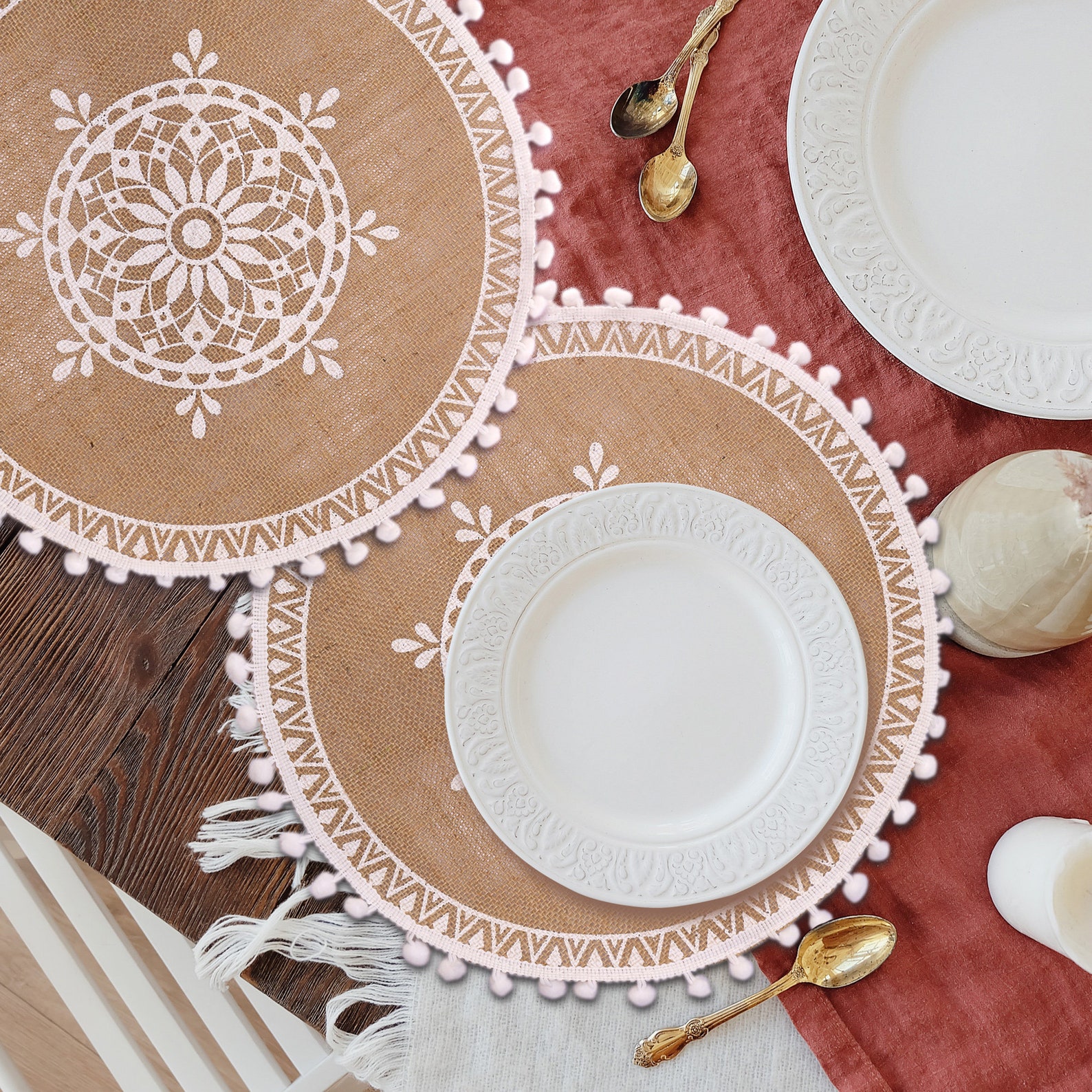 Set of 4 Round Table Mats 15 Round Burlap Placemats Etsy