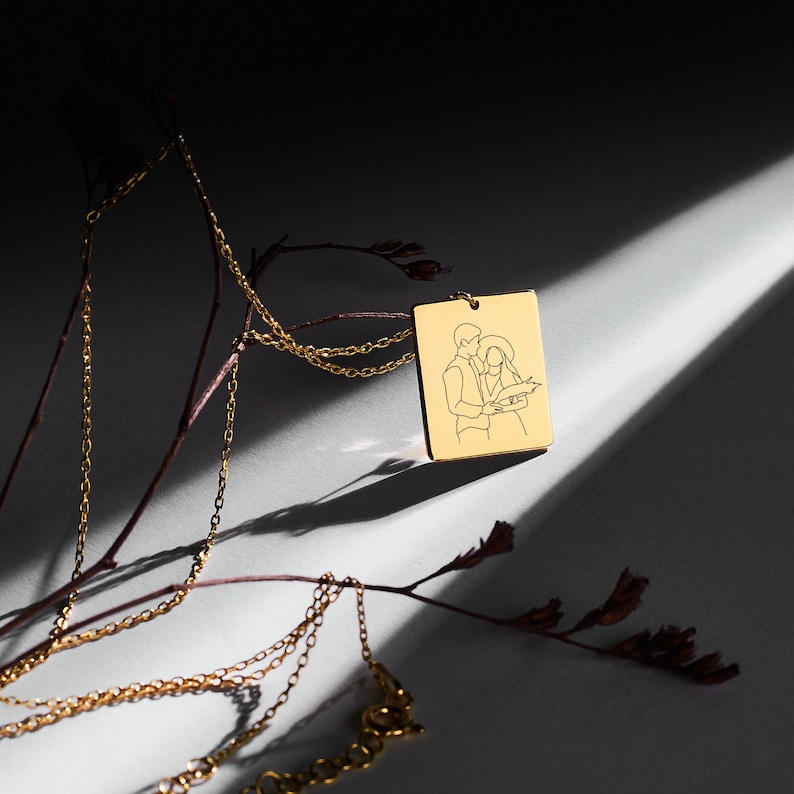 Collana con disegno artistico dalla linea personalizzata, collana in oro 14K da foto, regalo personalizzato per l'anniversario di matrimonio in oro 14K, regalo personalizzato per coppia, regalo per la mamma immagine 4