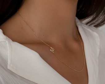 14k Gold Initial necklace / Gift for Her / Gift for Girlfriend / Valentines Day Gift