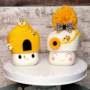 Bumblebee Hive w/ Door and Sunflower w/ Buffalo Plaid Bow and Pom Pom Knit Marshmallow Mug Hat Set with Honey Bees