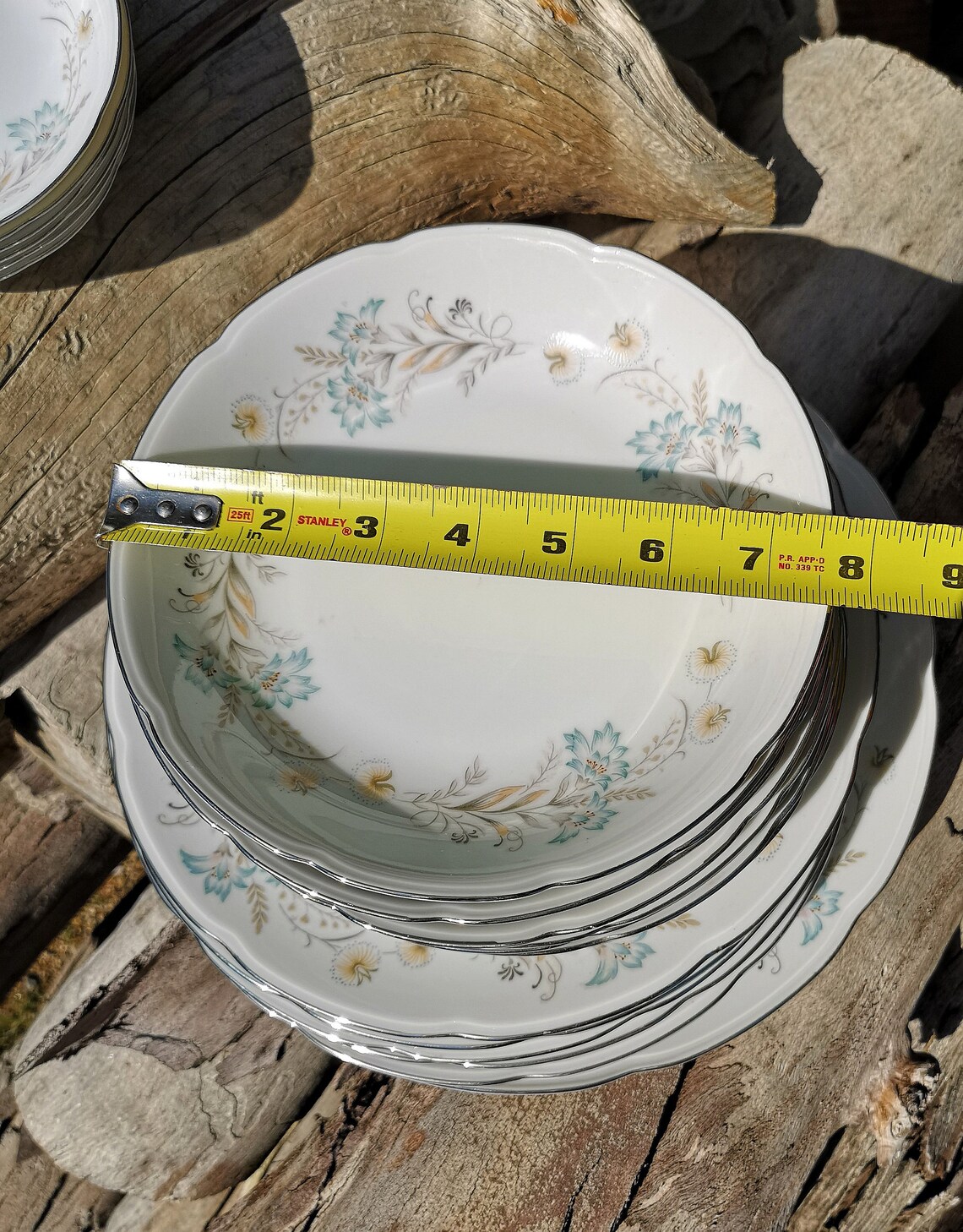 25 Pcs Set Kyoto Fine China Rutland 18521 Service for 6 Japan Plate Cup