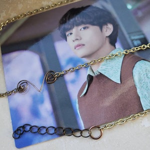 Taehyung - BTS Gold Leopard Necklace