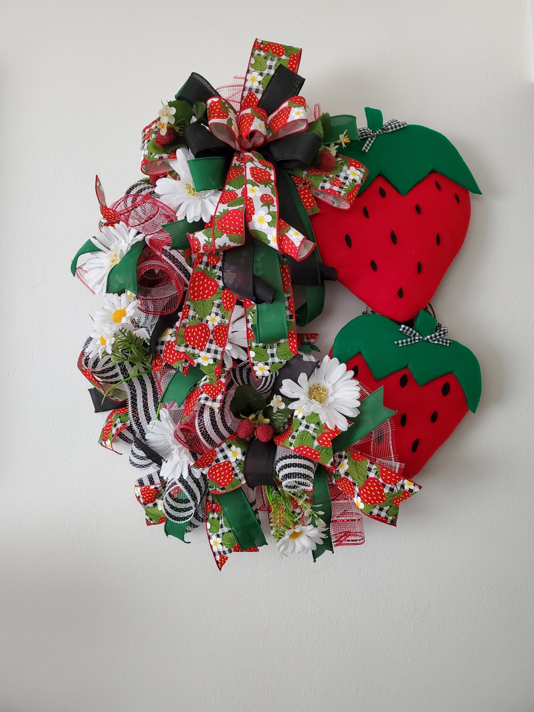 Strawberry Summer Wreath, Front Door Décor, Strawberry Wreath for ...