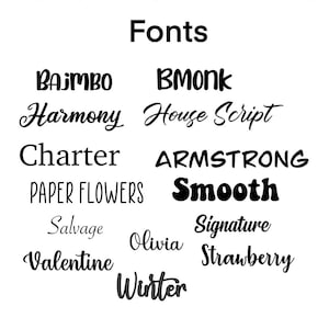 Peut inclure: Sur fond blanc, le mot "Fonts" surplombe une collection de diff&eacute;rents styles de polices. Les polices incluent "BAJMBO", "BMONK", "Harmony", "House Script", "Charter", "ARMSTRONG", "PAPER FLOWERS", "Smooth", "Salvage", "Olivia", "Signature", "Valentine", "Strawberry" et "Winter".