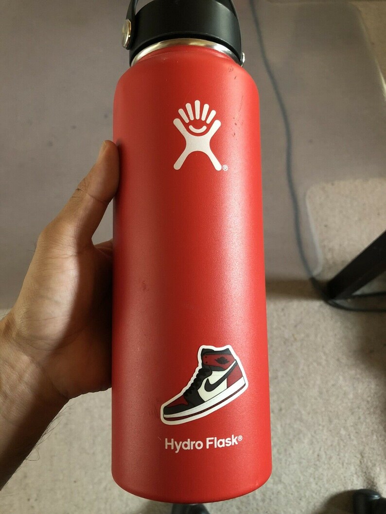 nike hydro flask