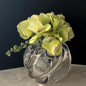 Coupe à roses en cristal Orrefors