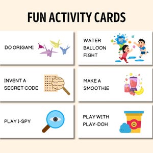 以下が含まれることがあります： 子供向けの楽しいアクティビティが書かれた、カラフルなカード6枚セット。カードには、折り紙、秘密のコード、スムージー、虫眼鏡、水風船、粘土のイラストが描かれています。