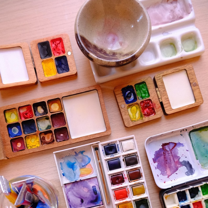Handmade Wooden Watercolor Palette – Travel Tool for Artists – Refillable Eco Friendly Paint Palette imagen 11