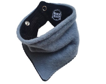 Scarf/shawl made of organic corduroy with organic merino fleece