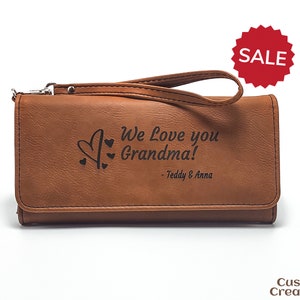 Cartera de cuero personalizada para mujer con correa para la muñeca / Tarjetero de cuero crudo grabado a láser / Regalo de cuero vegano personalizable para mamá