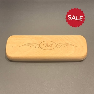 Personalized Single Pen Case with Laser Engraving | Customizable Wooden Pen Box Office Gift | Maple Wood Pen Box to Executive, Office Gifts