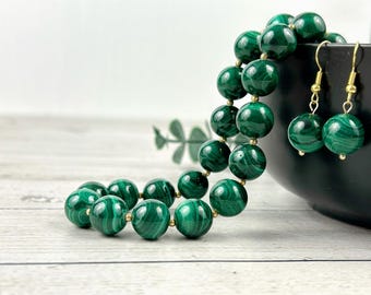 Green Malachite Beaded Necklace: Handmade Gemstone Jewelry