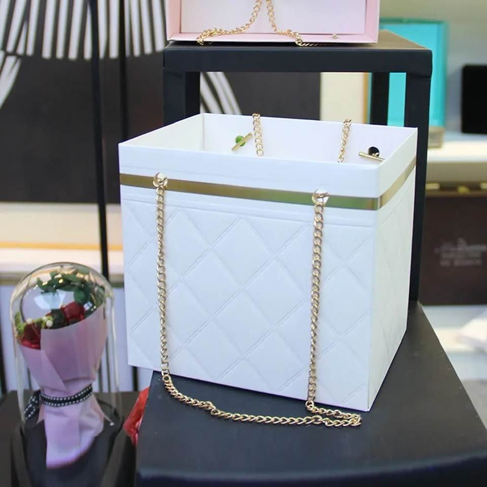 Chanel Empty White Gift Box 85 By 85 By 4 Signature Square New  Authentic  eBay