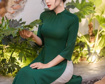 Vietnamese modern ao dai , High quality Vietnamese traditional clothing include pants.