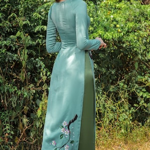 Hand-painted Ao Dai Vietnam, High quality Vietnamese traditional costume, Vietnamese traditional clothing include pants image 9
