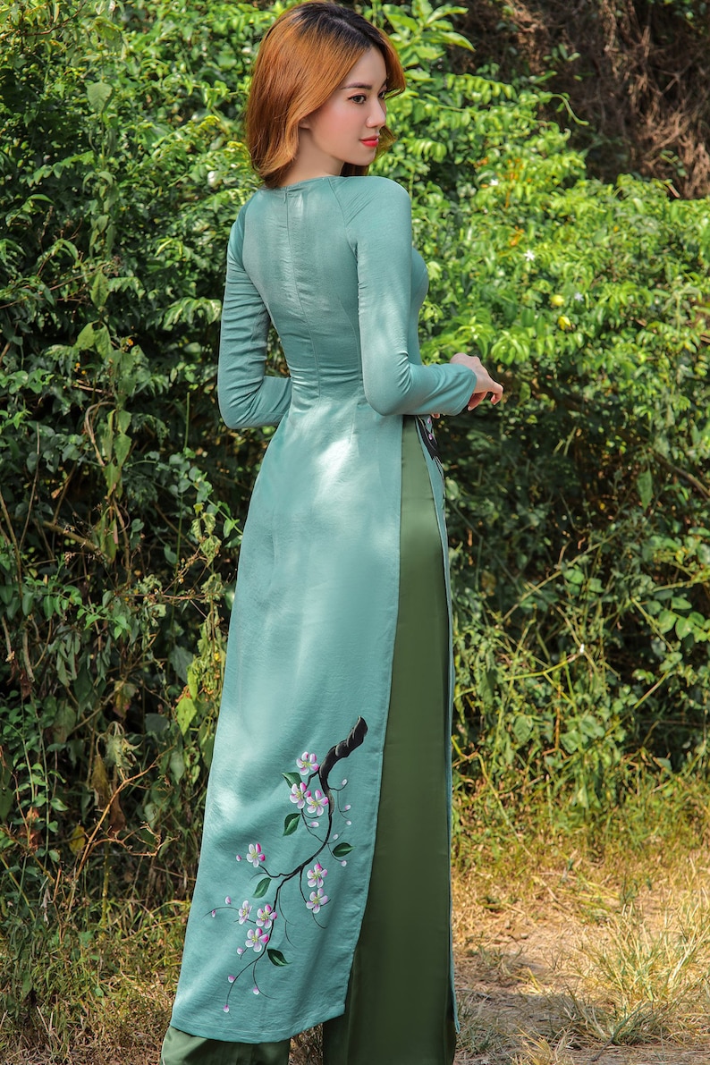 Hand-painted Ao Dai Vietnam, High quality Vietnamese traditional costume, Vietnamese traditional clothing include pants image 9