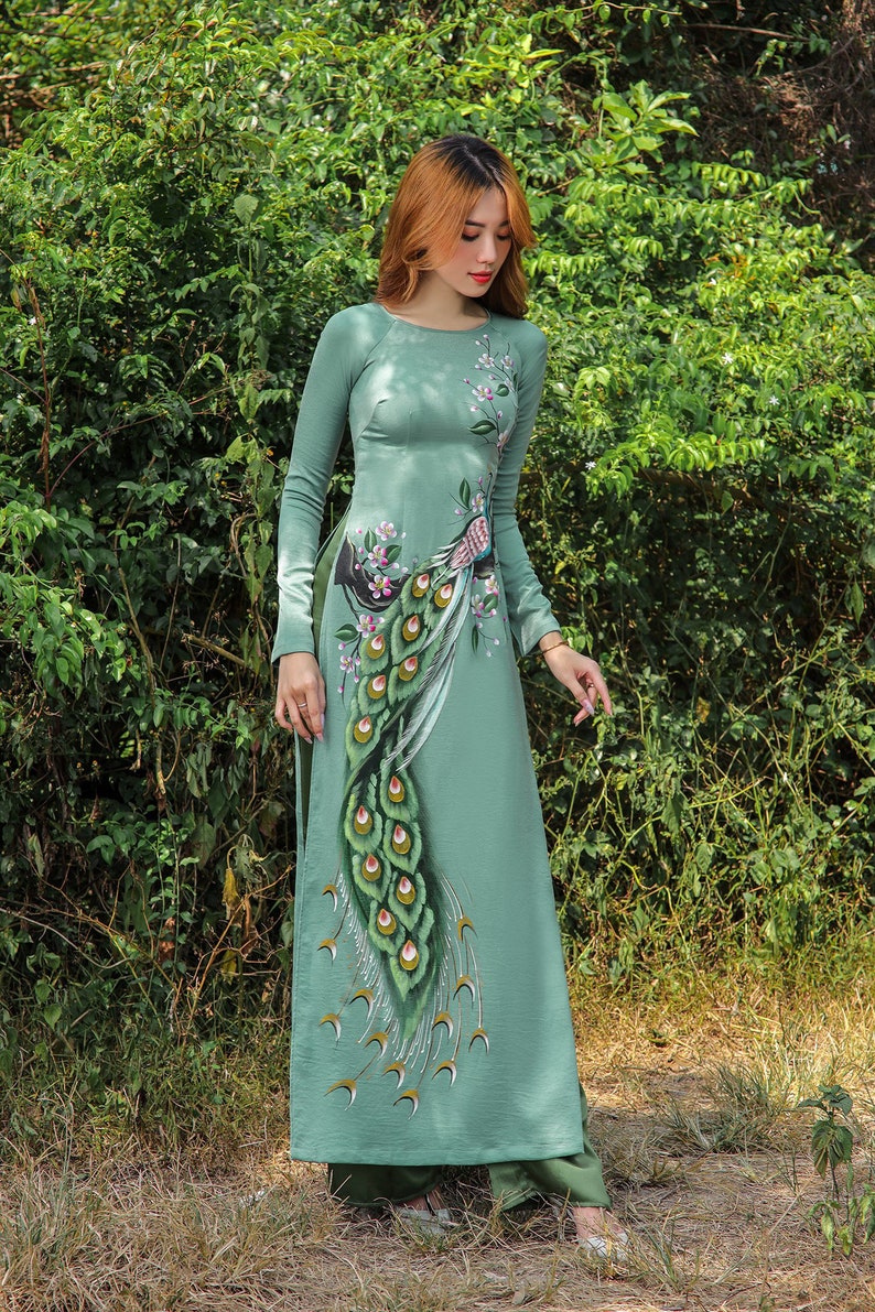 Hand-painted Ao Dai Vietnam, High quality Vietnamese traditional costume, Vietnamese traditional clothing include pants Green