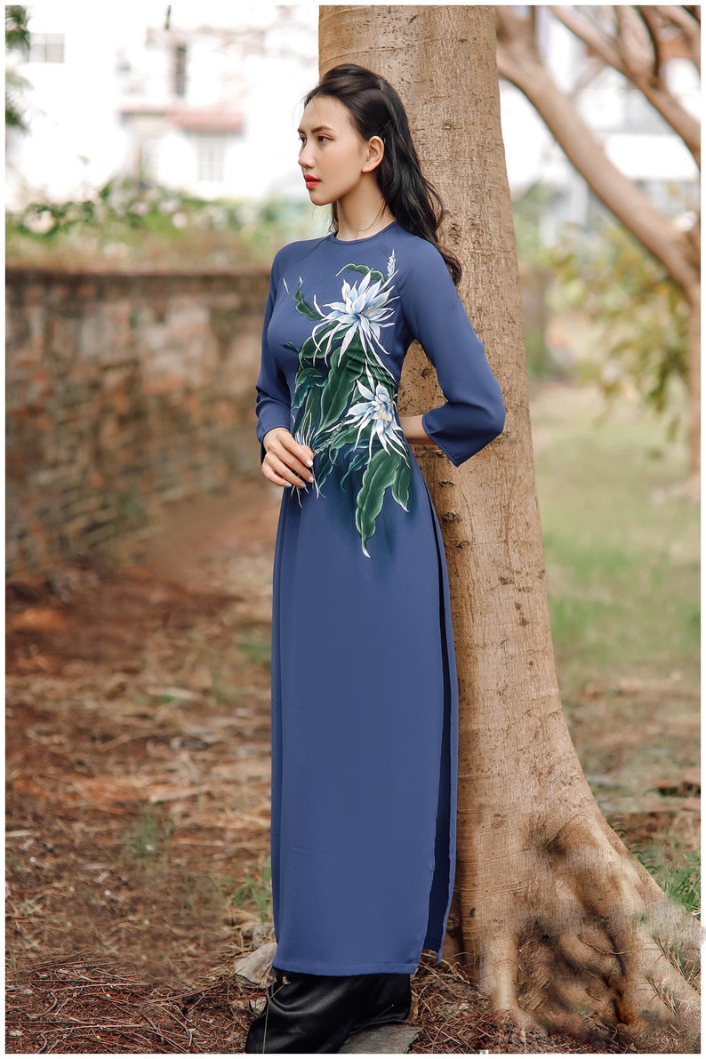 Hand-painted Ao Dai Vietnam, High quality Vietnamese traditional costume, Vietnamese traditional clothing include pants image 3