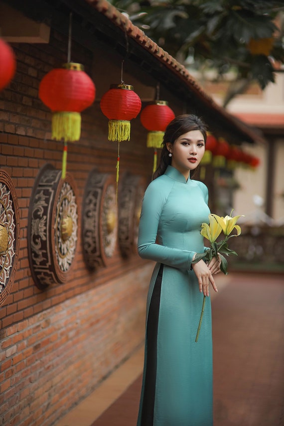 Vietnamese Traditional Ao Dai For Women, Ao Dai For Women, Vietnamese Dress  For Women, Ao Dai Dress For Women (S)