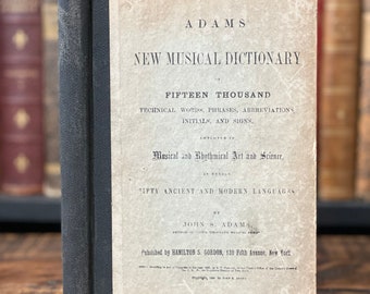 Libro escolar victoriano antiguo de 1893 / “Nuevo diccionario musical Adams” / Pequeño libro antiguo del siglo XIX, siglo XIX