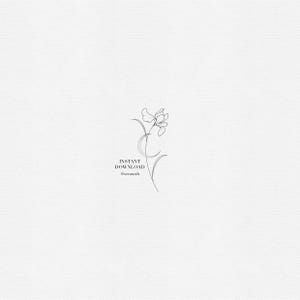 Iris-tatueringsdesign – Februari-födelseblomma – Fine Line Minimalist Blommig Tatueringsschablon (Digital Nedladdning)
