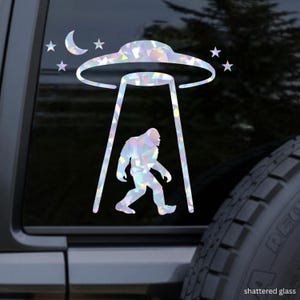 Bigfoot UFO Abduction Vinyl Decal Sticker – Holographic Alien Bigfoot Car Sticker, Funny Cryptid Gift, Sasquatch Beam Me Up Decal