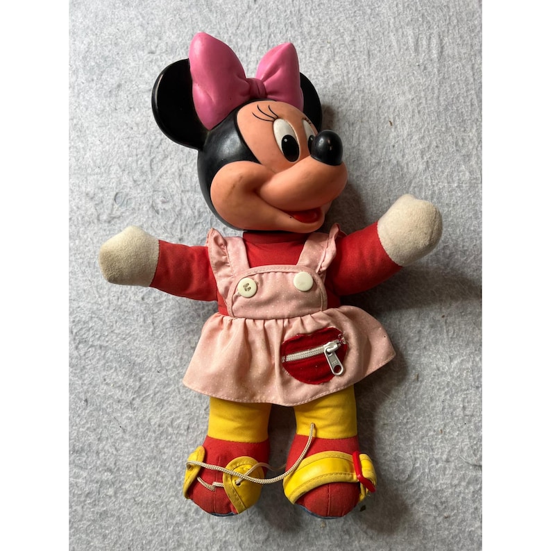 Vintage Mattel Disney Minnie Mouse Plush Doll learn to dress 80s rare image 1