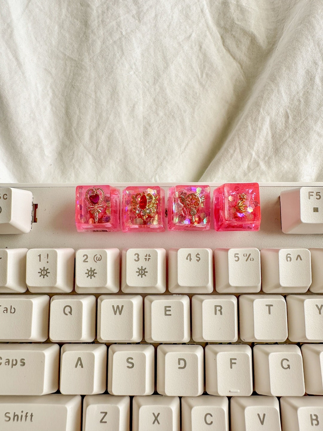 Magical Girl Keycap pink, Anime-inspired Keycap, Mechanical Keyboard ...