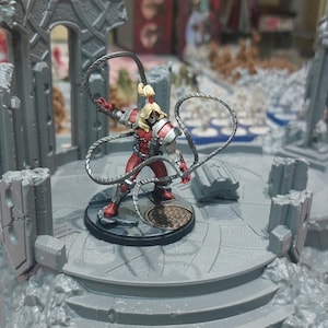 Protocolo de Crise Marvel Omega Red pintado com cartas
