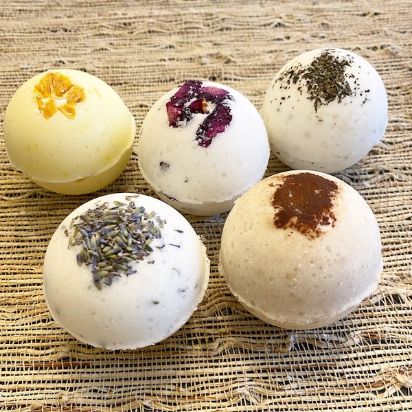 Bath Bombs - Organic scented - Spa Gift Set | Easter Spa Gift | Mother’s Day Gift | Gifts For Her | Christmas gift | holiday gift