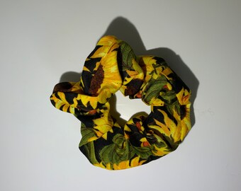 Sunflower patterned scrunchie