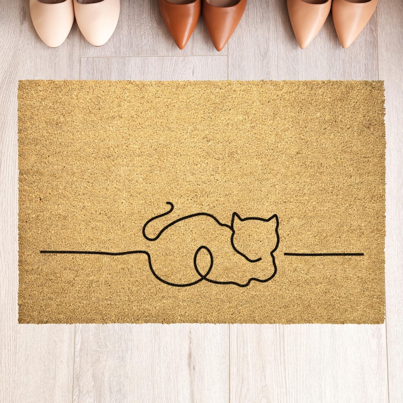Minimalist Cat Coir Doormat: Feline Porch Decor image 1