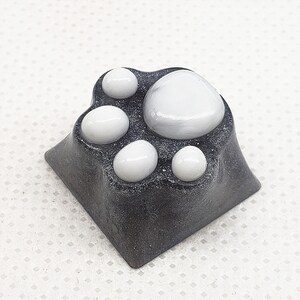 White-Gray Cat Claw Key Cap