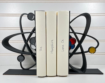 Atom Bookends