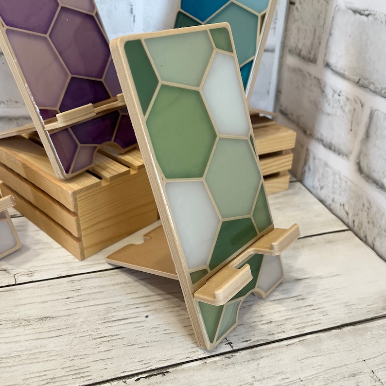 Honeycomb Phone Stand Hexagon iPhone Holder Geometric Pattern Charging Station Cell Phone Docking Station Epoxy Resin, 3D Printed image 5