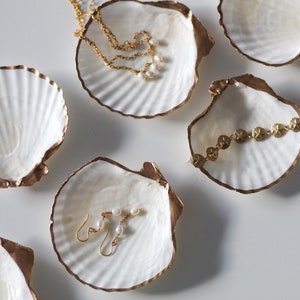 Gold Leaf Seashell Dish, Jewelry Holder, Ocean Accent Tray, Beachy Home Decor, Luxury Ring Dish