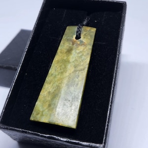 New Zealand Greenstone pendant